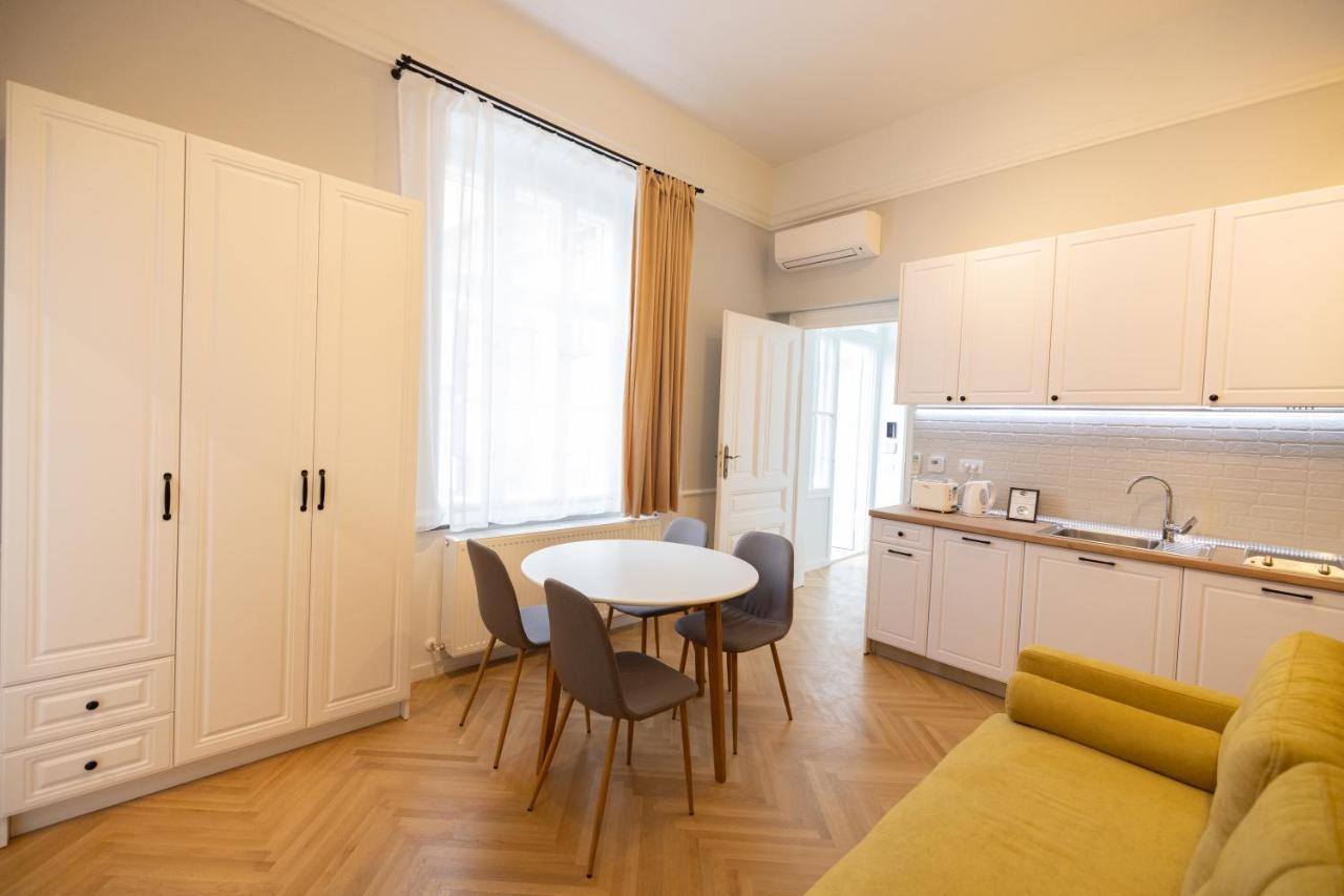 Carol Residence Timisoara Exterior photo
